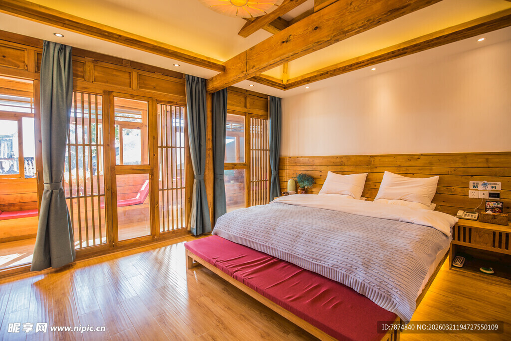 温馨木质风卧室舒适空间