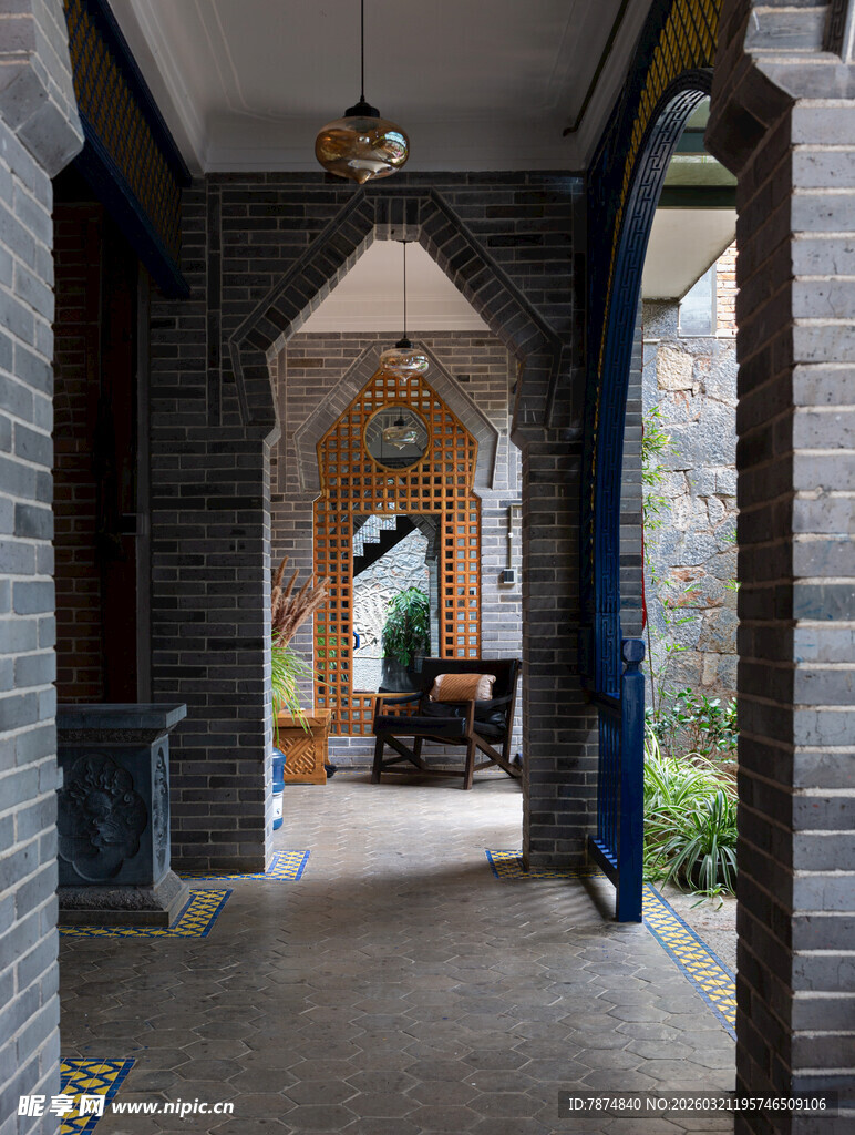 复古风格的室内走廊空间