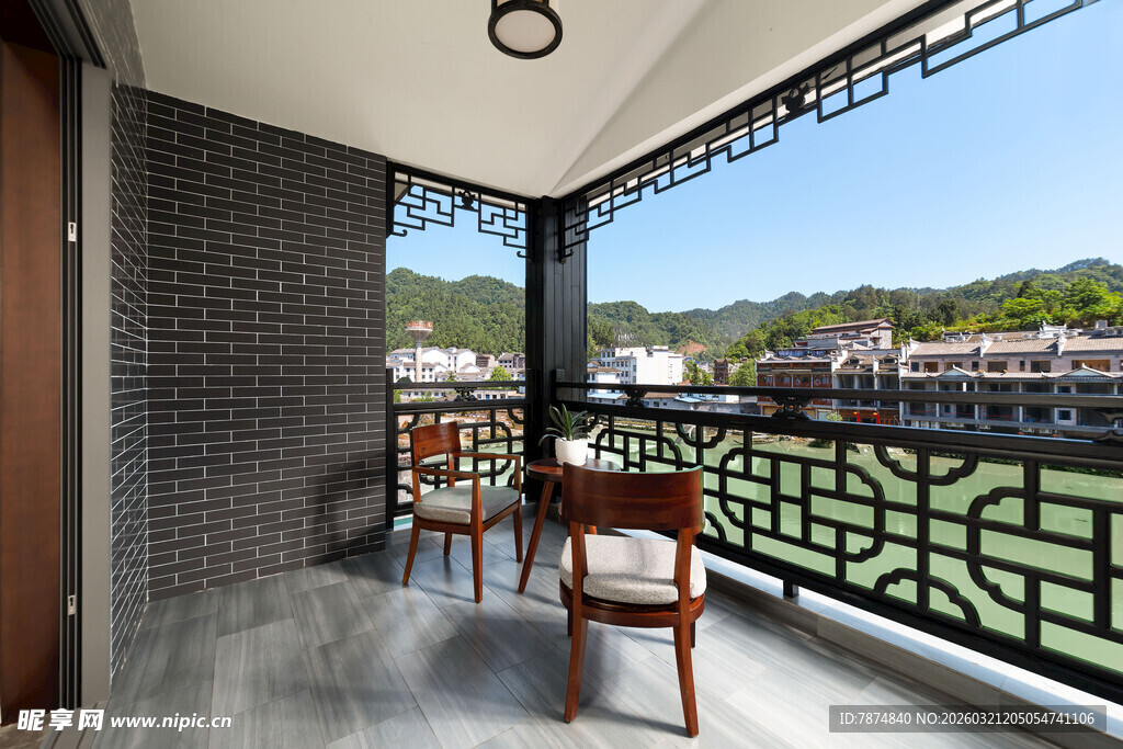 中式阳台 赏景休憩好空间