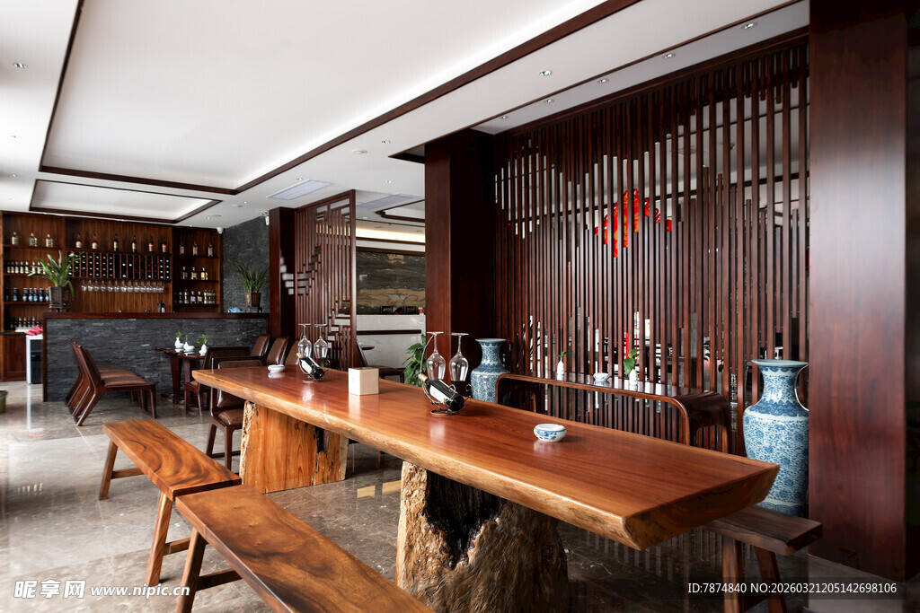 中式复古风格的餐厅空间