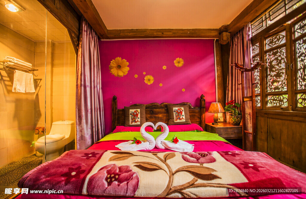 浪漫粉色系温馨卧室场景