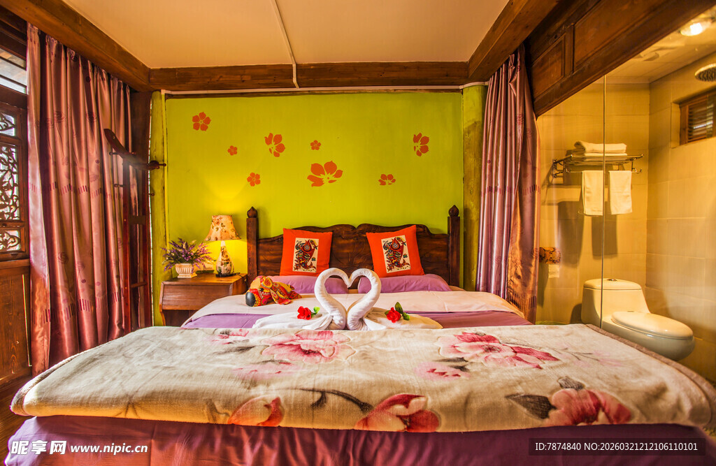 温馨复古风卧室布置