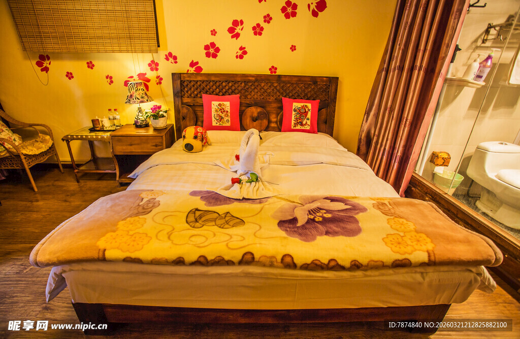 温馨复古风卧室布置展示