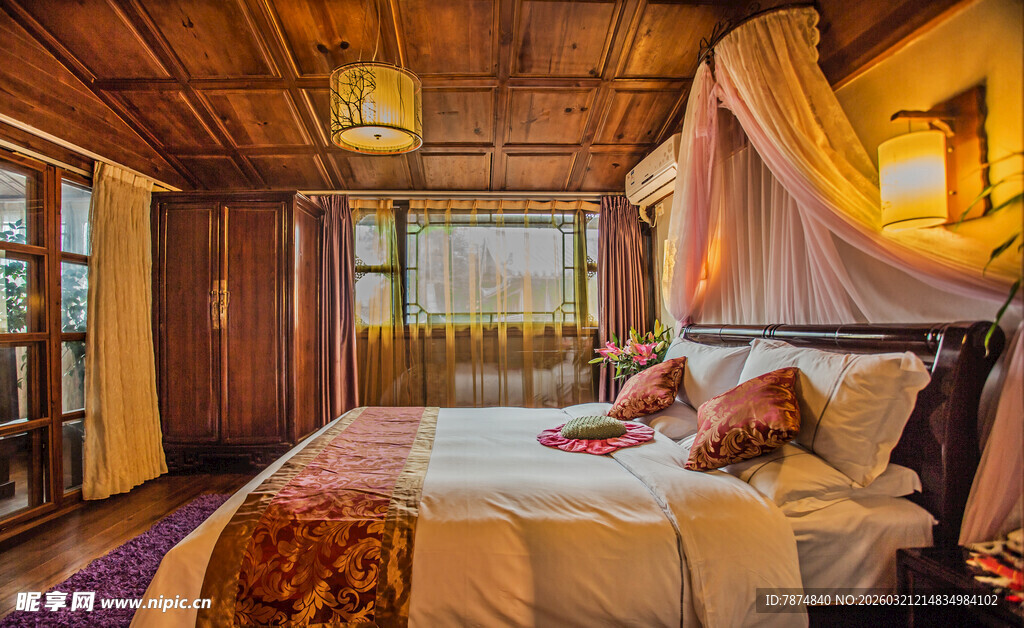 温馨典雅的豪华卧室