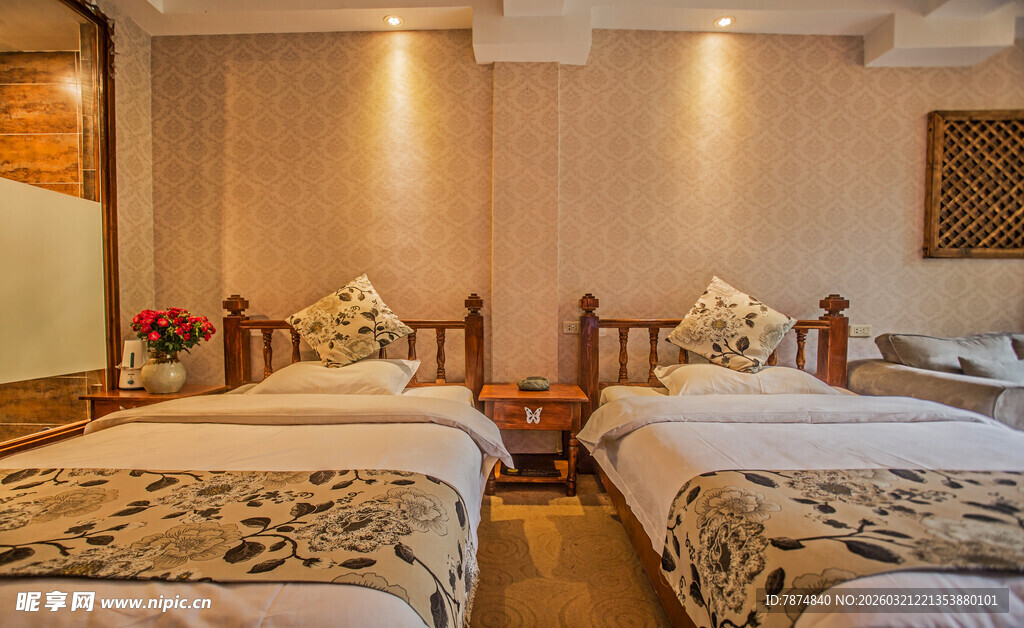 温馨双床客房展示