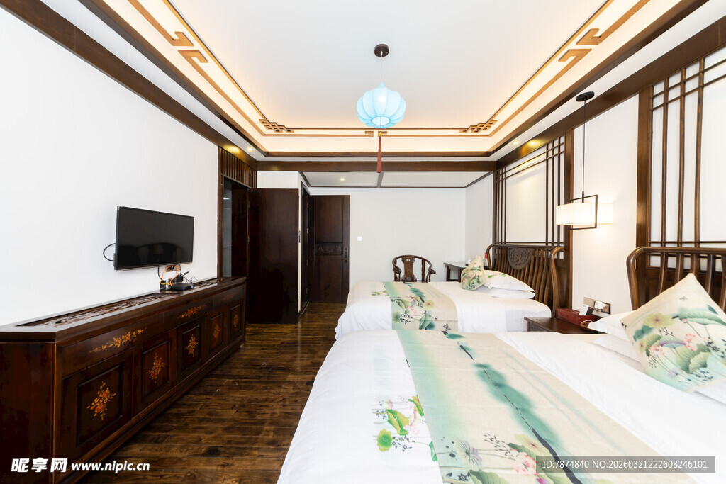 中式典雅风格的温馨卧室