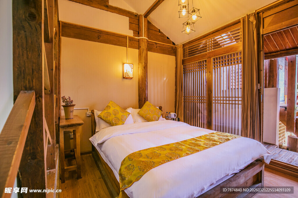 温馨木质风卧室温馨舒适