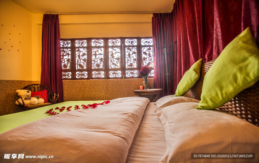 温馨舒适的卧室休憩空间