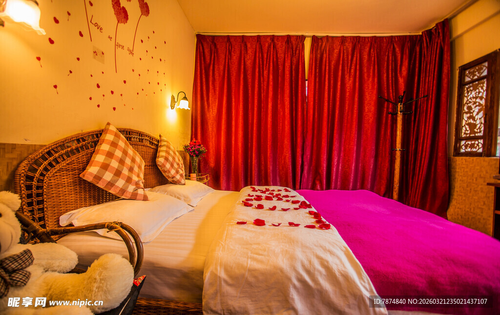 温馨浪漫卧室风情