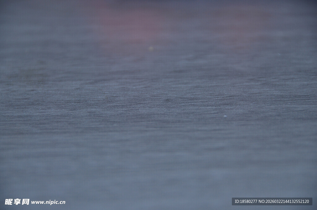 模糊的灰蓝色木纹背景特写