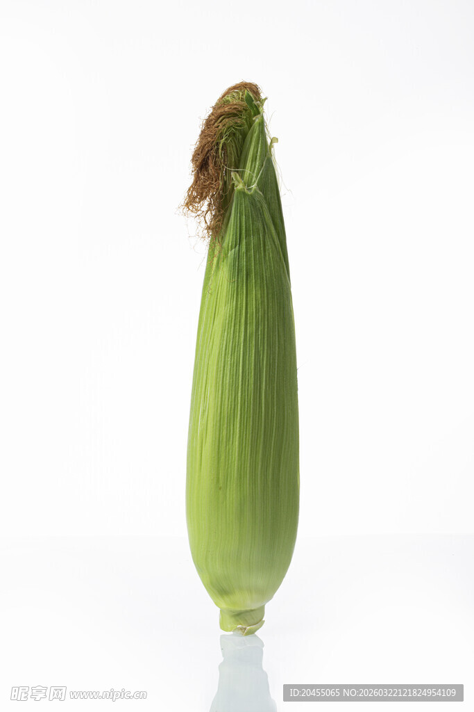 鲜嫩玉米棒特写