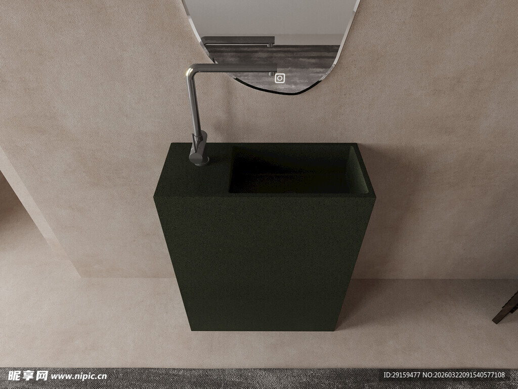 深绿色金属垃圾桶