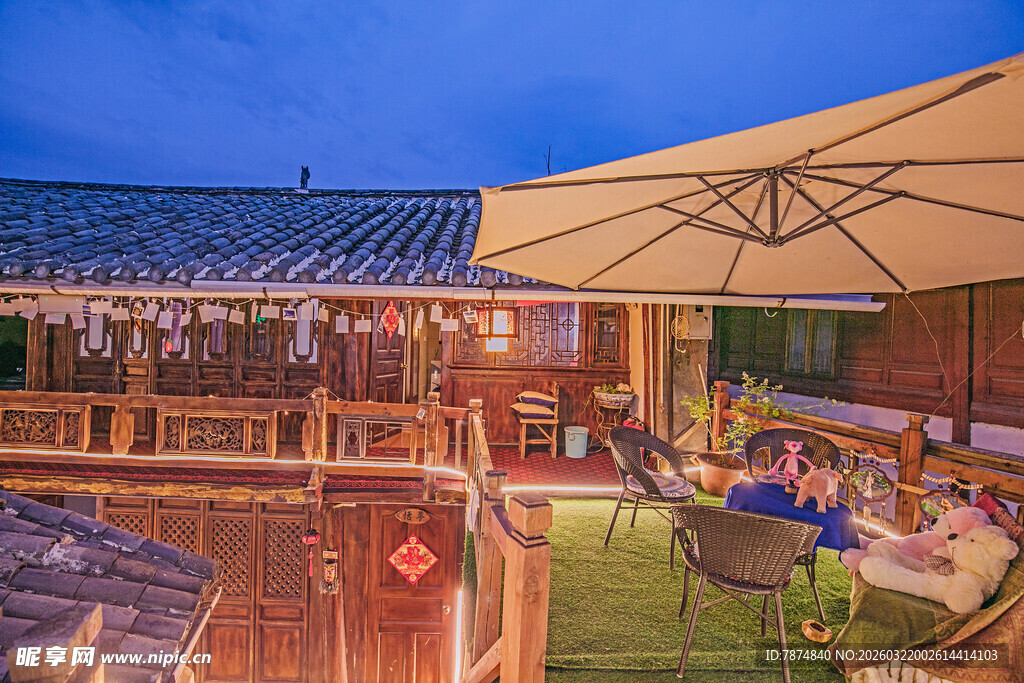 庭院休闲时光 惬意生活场景