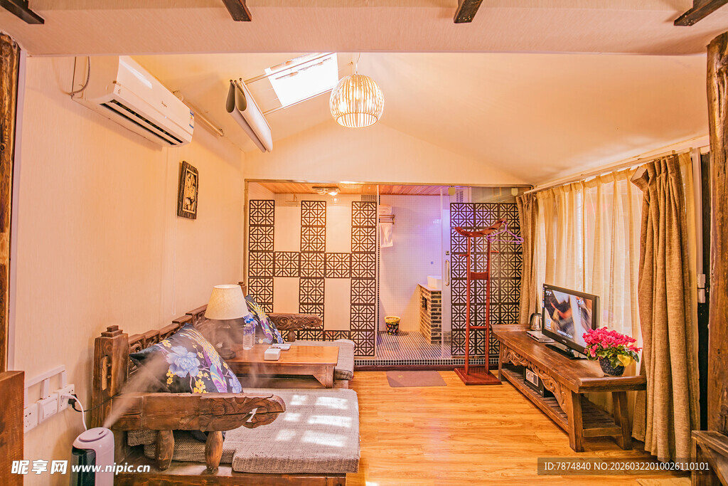 温馨舒适的居家客厅场景