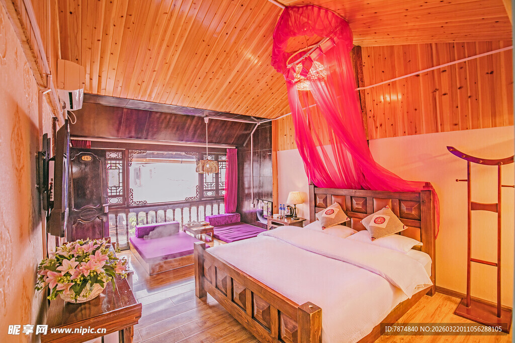 温馨木质风特色主题卧室