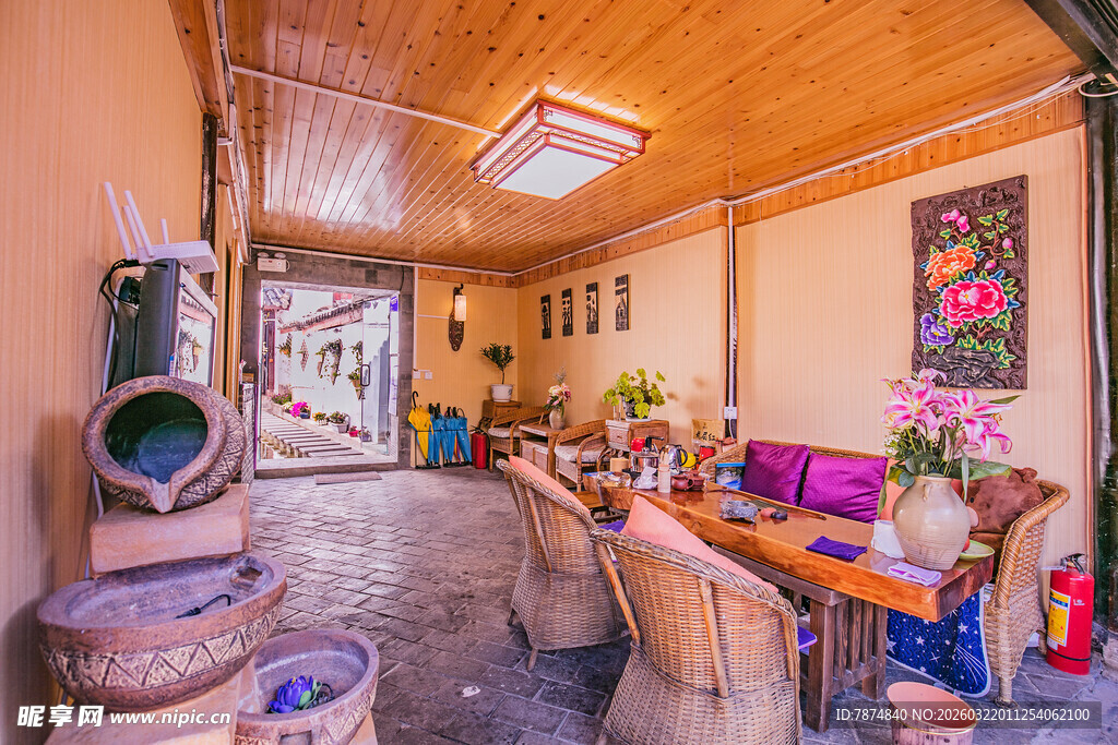 温馨复古风室内休闲空间