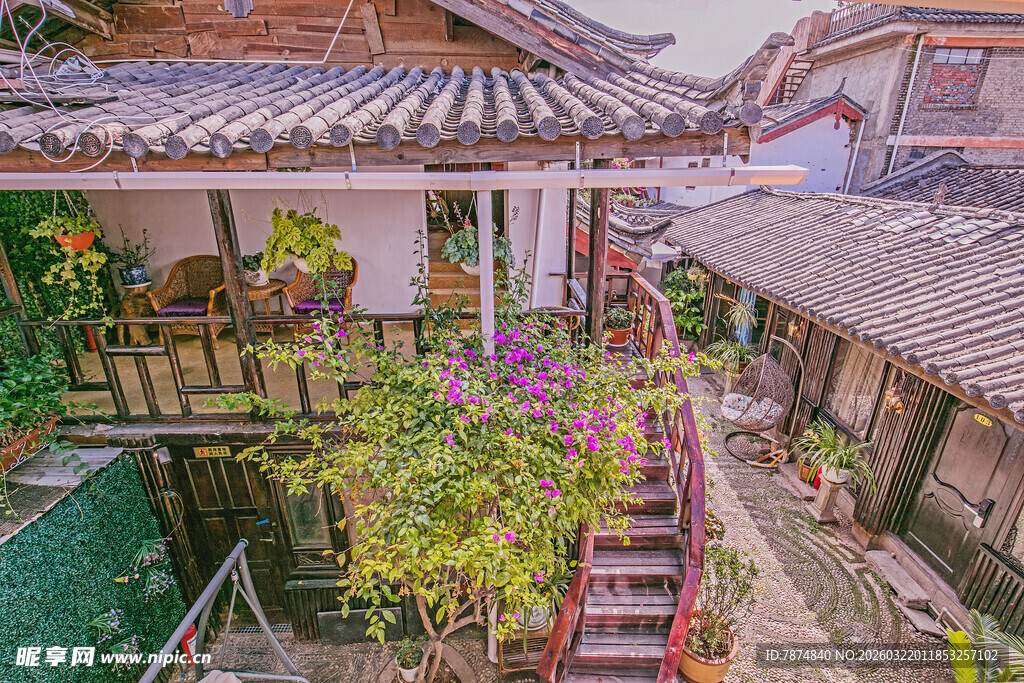 古雅庭院绿植环绕景致美