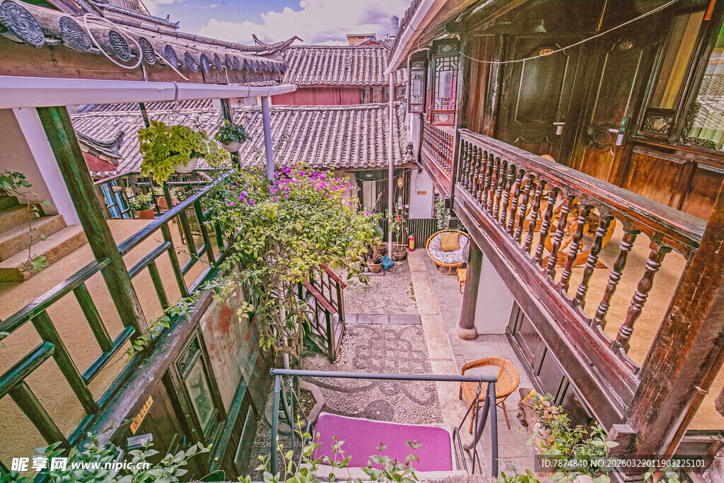 古雅庭院内的精致景致