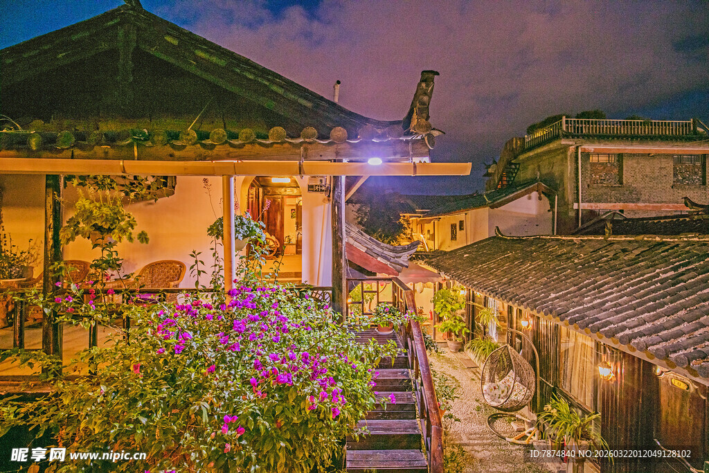 乡村小院夜景 温馨静谧