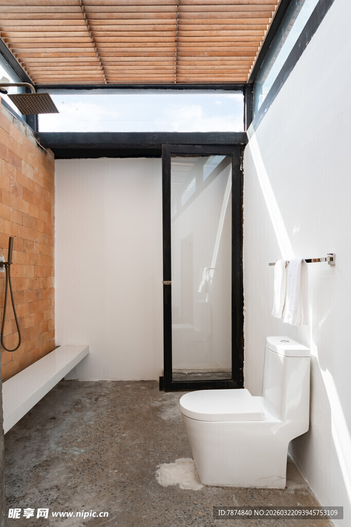 现代简约风卫生间设计