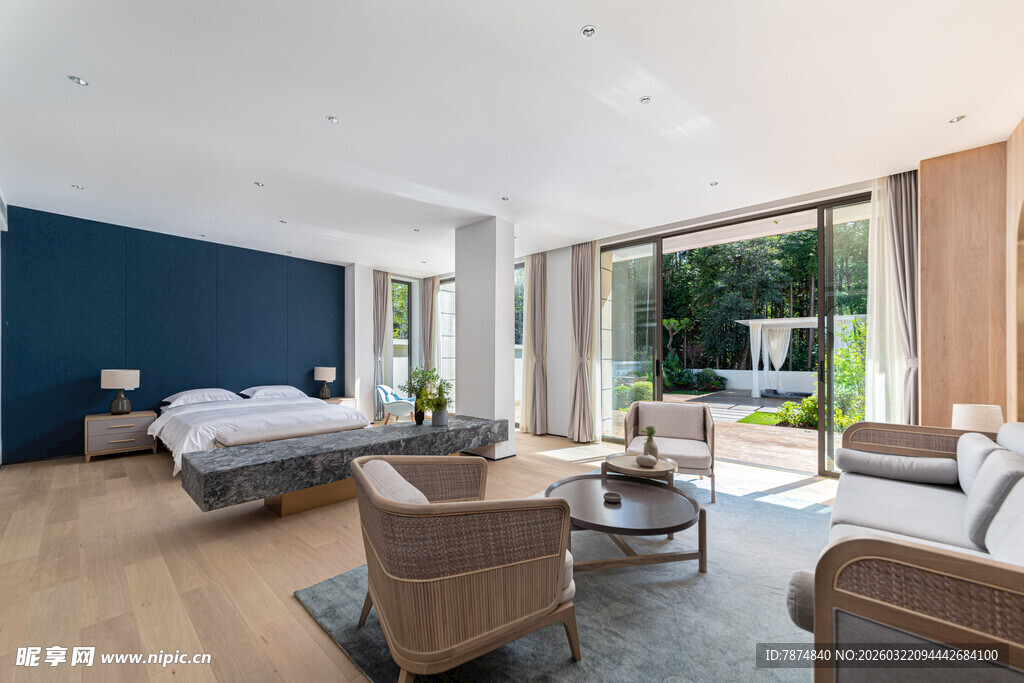 现代简约风卧室与休闲区