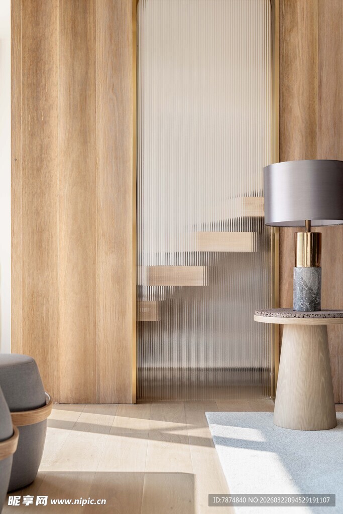 简约木质楼梯间室内景致