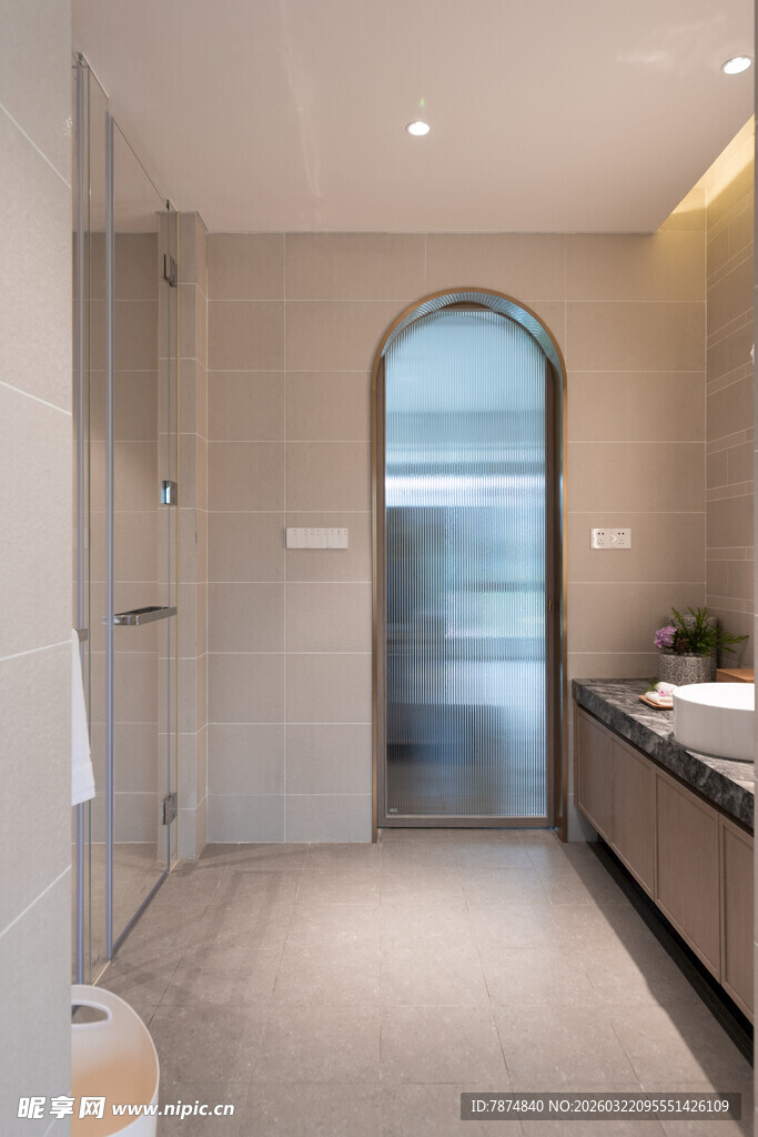 现代简约风浴室设计