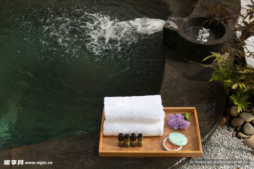 池边茶席 静享闲适时光