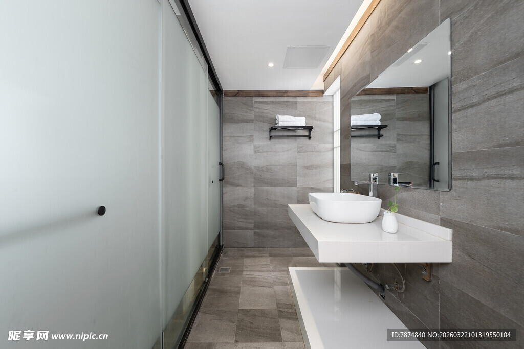 现代简约风格的时尚浴室