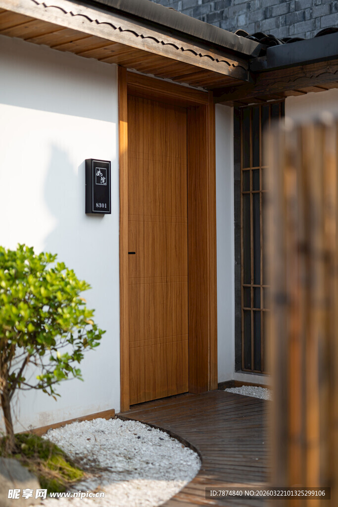 日式庭院木质入户门景观