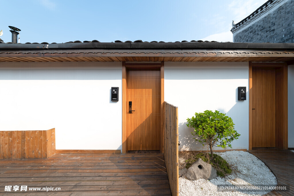 日式简约庭院小屋外观