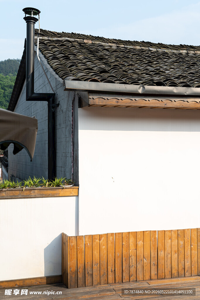 中式古朴建筑一角