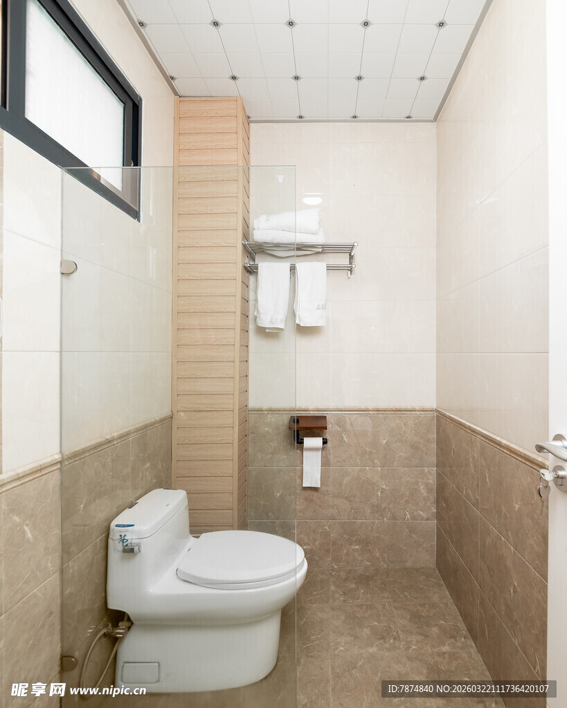 简约现代风格卫生间一角