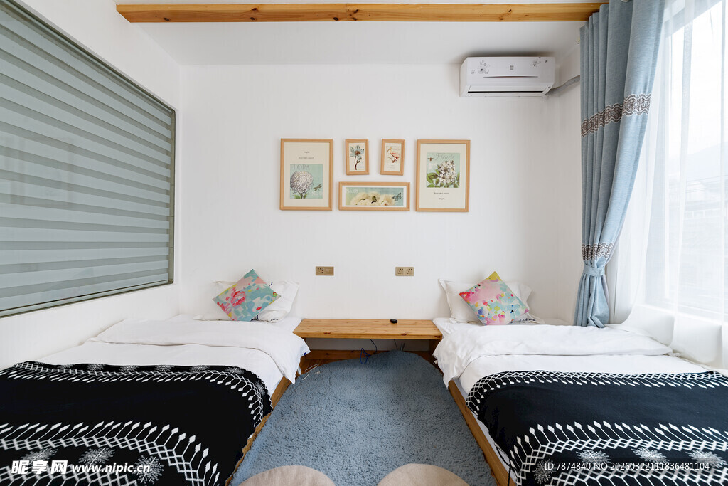 简约双床卧室温馨场景