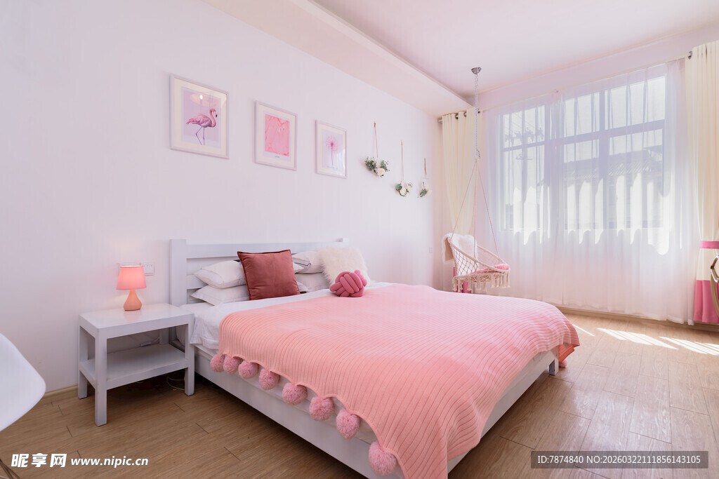 温馨粉色系卧室室内场景