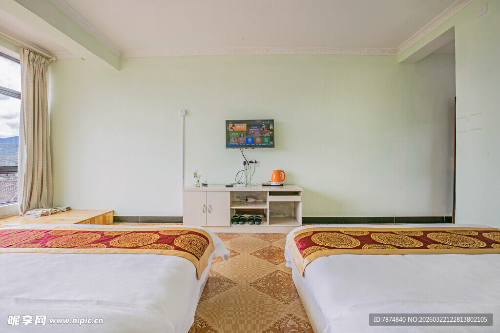 简约双床卧室温馨空间