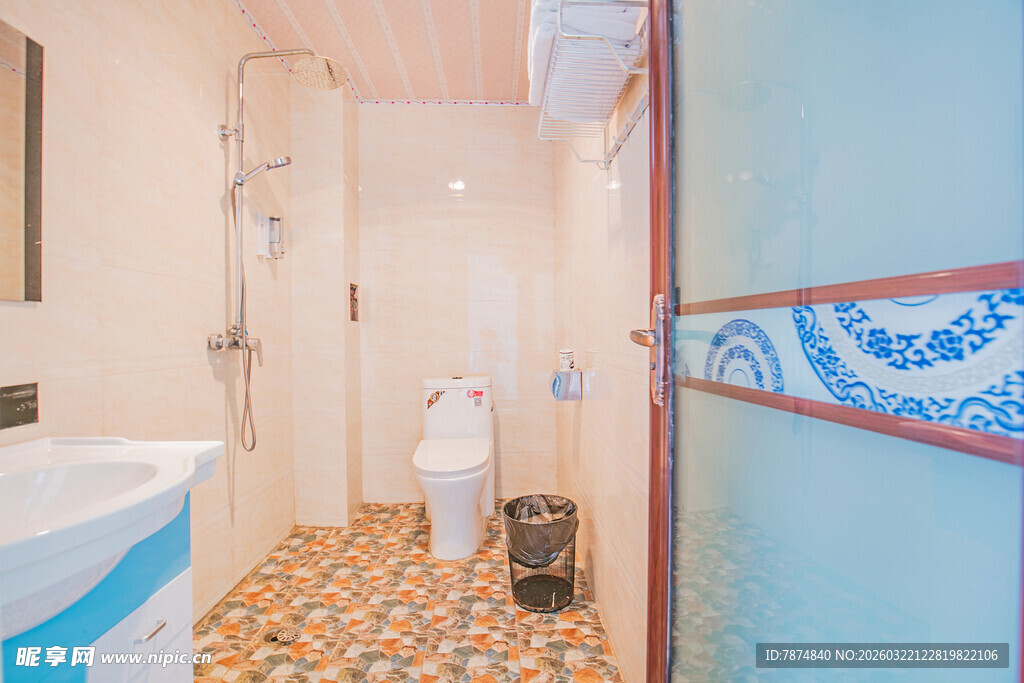 清新简约风卫生间一角