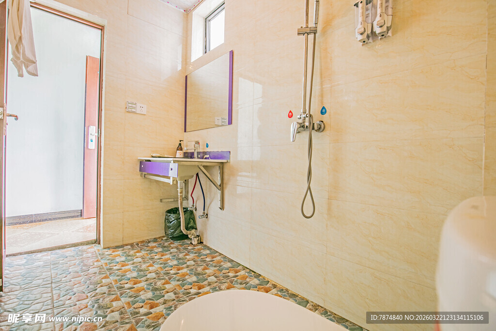 简约温馨的卫生间一角