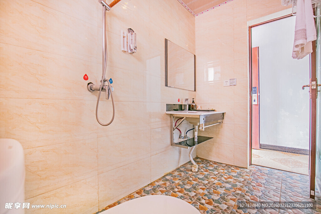 简约风格卫生间内部场景