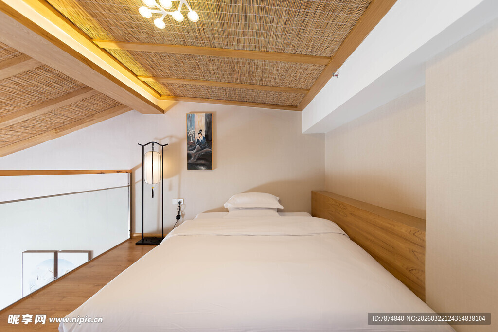 简约阁楼卧室温馨空间