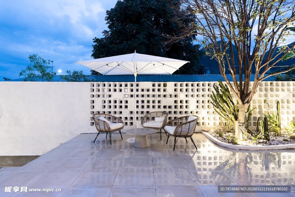 户外庭院休闲桌椅景观