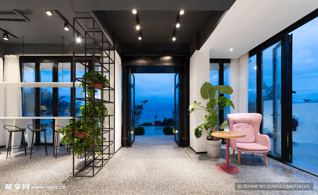 现代简约风明亮办公空间