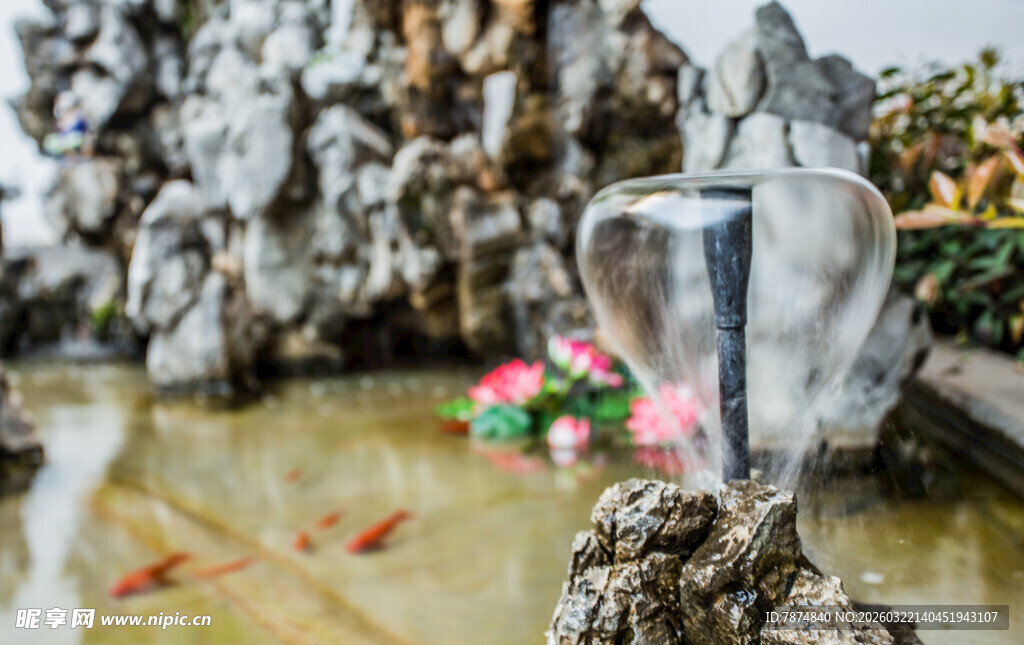 精致户外玻璃烛台景观