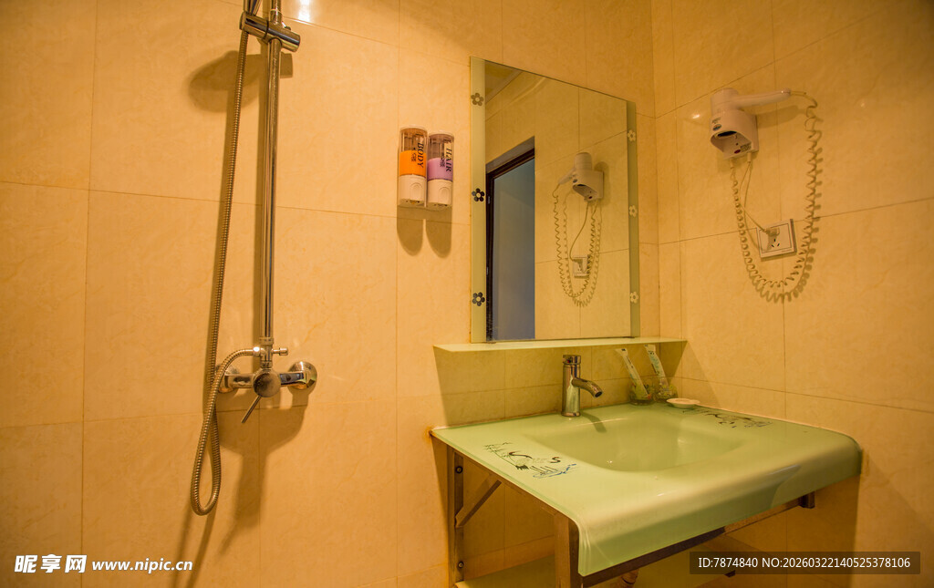 温馨简约风浴室一角