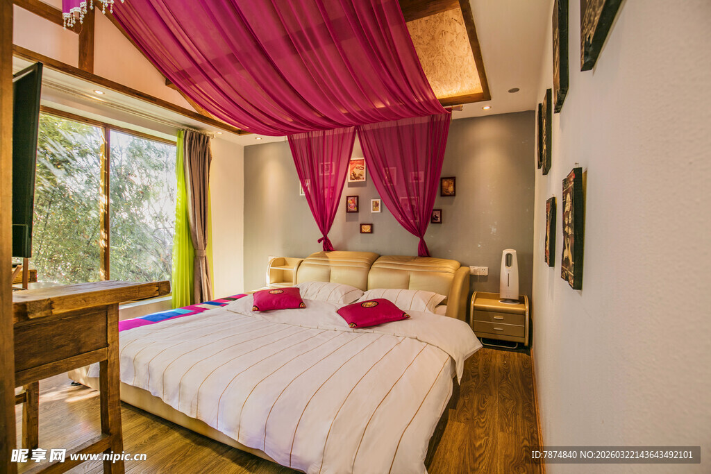 温馨梦幻风卧室布置