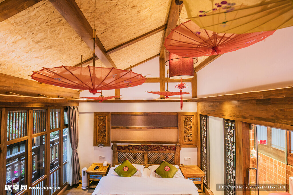 温馨木质风格卧室空间