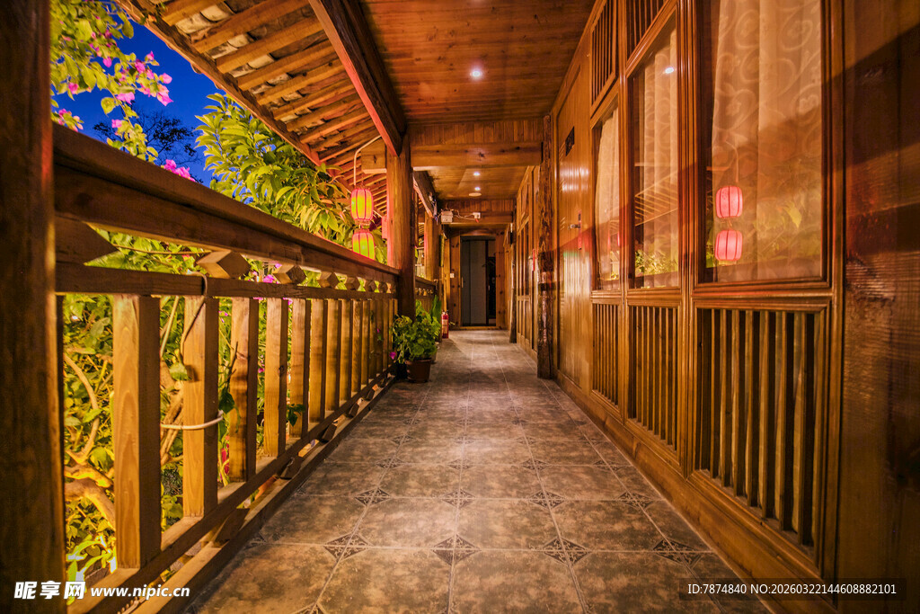 木质走廊 静谧温馨空间