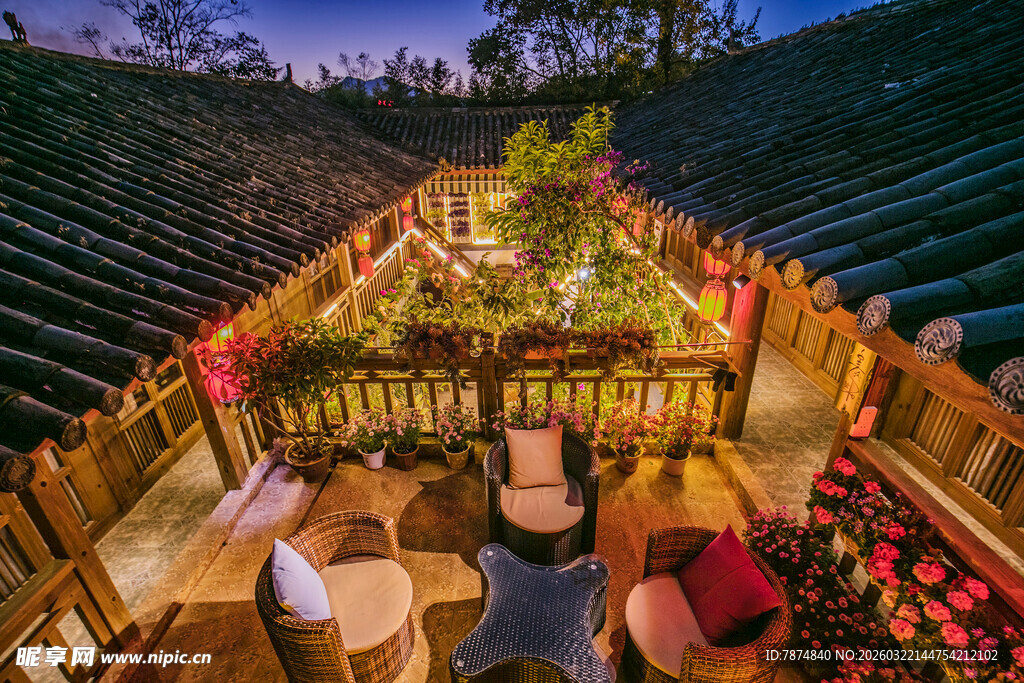 屋顶露台惬意休闲空间