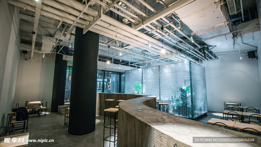 现代工业风室内办公空间