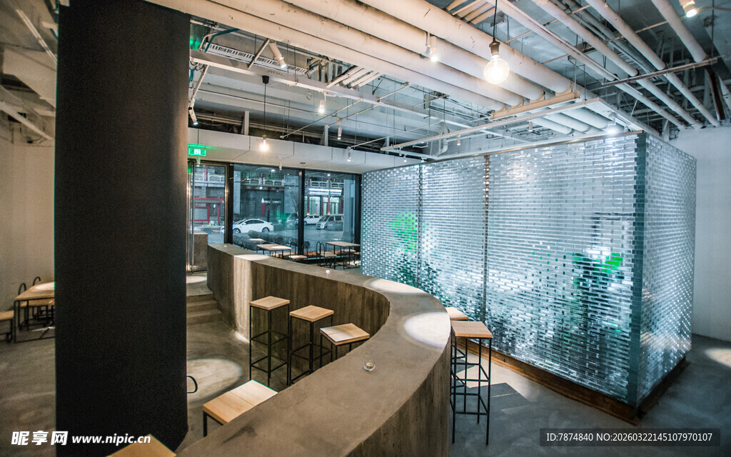 现代工业风室内办公空间